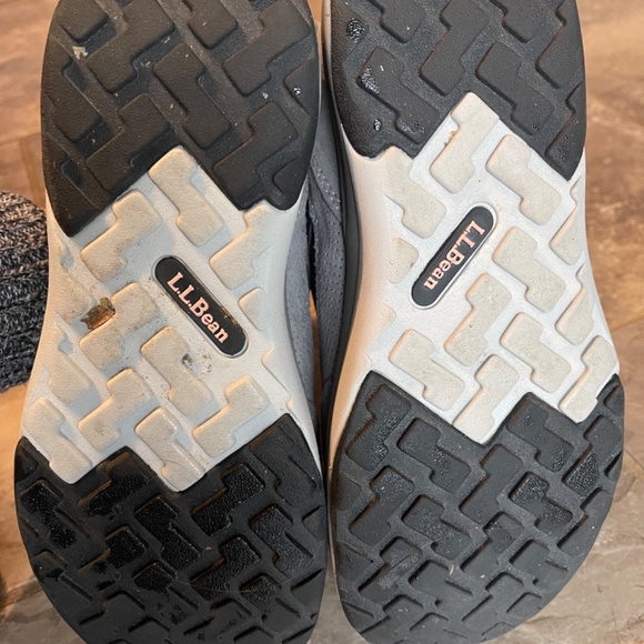 L.L.Bean Waterproof/Insulated - Picture 7 of 9